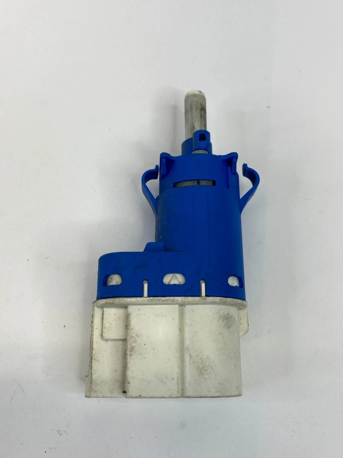 2008-2016 VOLVO XC70 BRAKE PEDAL STOP LIGHT SWITCH SENSOR 3M5T-9C872-AC