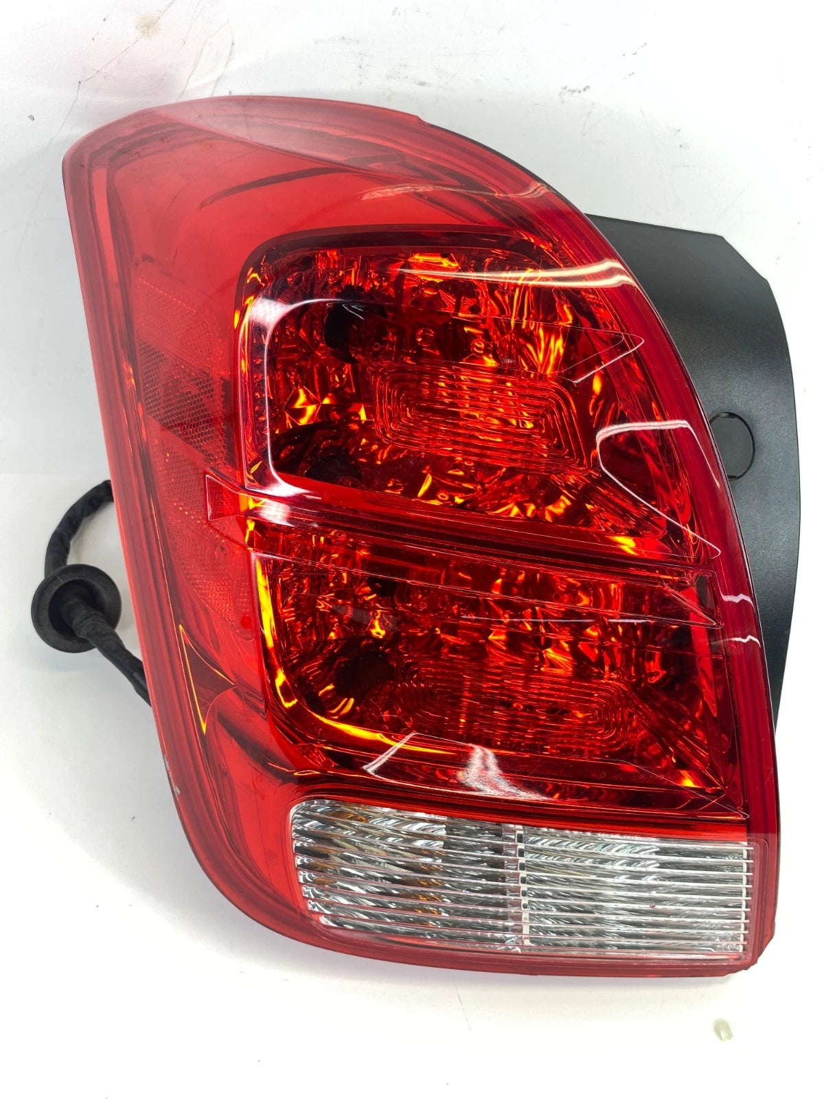 2015-2022 Chevrolet Trax Driver Left Taillight Tail Light Lamp 42599449 OEM