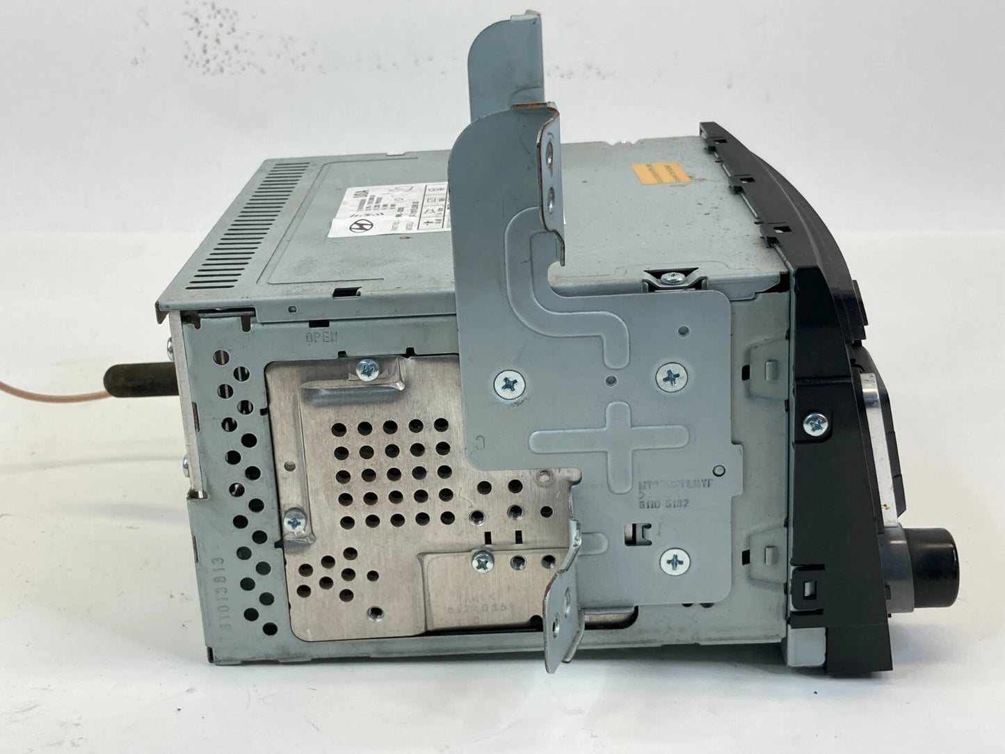 2011 HYUNDAI SONATA RADIO AM FM CD PLAYER STEREO RECEIVER UNIT 96180-3Q000 OEM