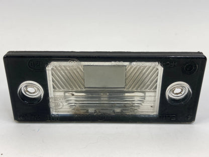 2009-2014 VOLKSWAGEN TIGUAN REAR LEFT OR RIGHT LICENSE PLATE LIGHT ASSEMBLY OEM