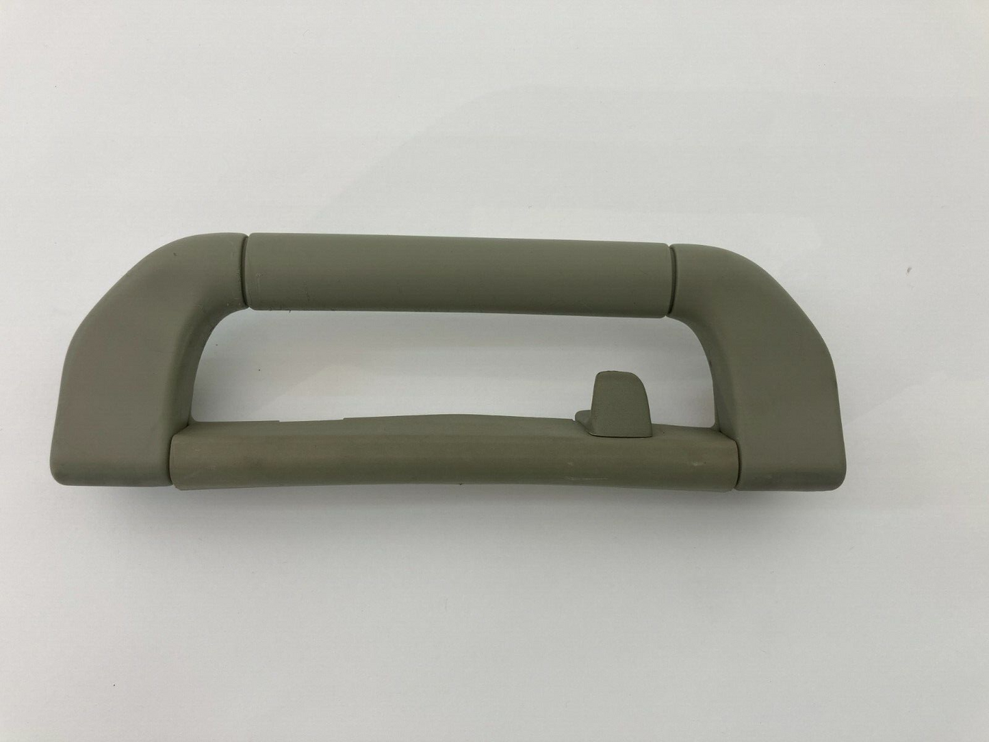 2000-2006 BMW X5 Interior Right Side Overhead Roof Grip Grab Handle 8258064 OEM
