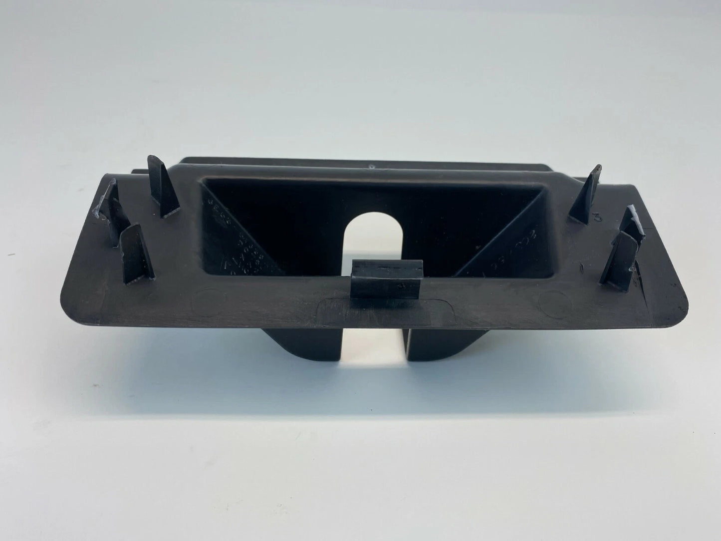2006-2012 FORD FUSION REAR RIGHT SEAT LOCK LATCH COVER TRIM 6E53-54638A74-AC OEM
