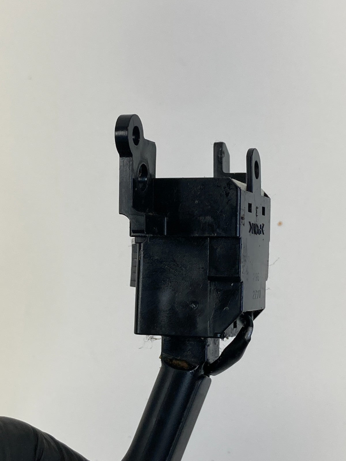 2004-2013 Toyota Highlander Set/Resume Speed Cruise Control Switch 18A174 OEM