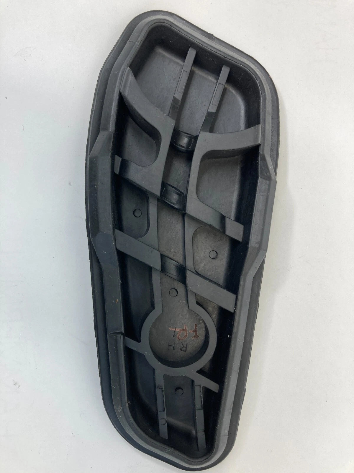2004-2012 MITSUBISHI GALANT FRONT RIGHT INNER DOOR CORNER COVER MIRROR BEZEL OEM