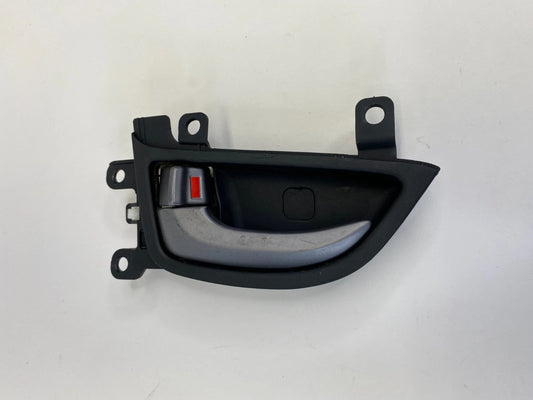 2011-2016 HYUNDAI ELANTRA FRONT LEFT INTERIOR INNER DOOR HANDLE 83613-MD000