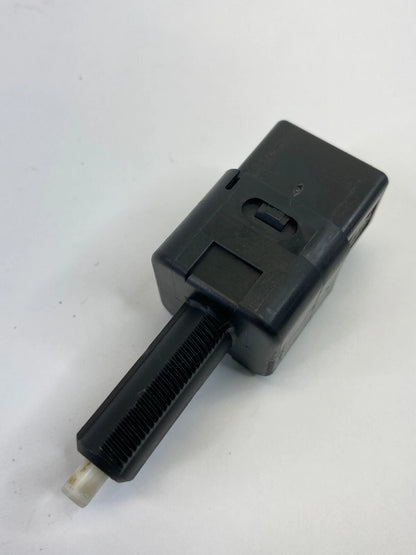 2005-2015 NISSAN XTERRA BRAKE PEDAL STOP LIGHT LAMP SENSOR SWITCH OEM