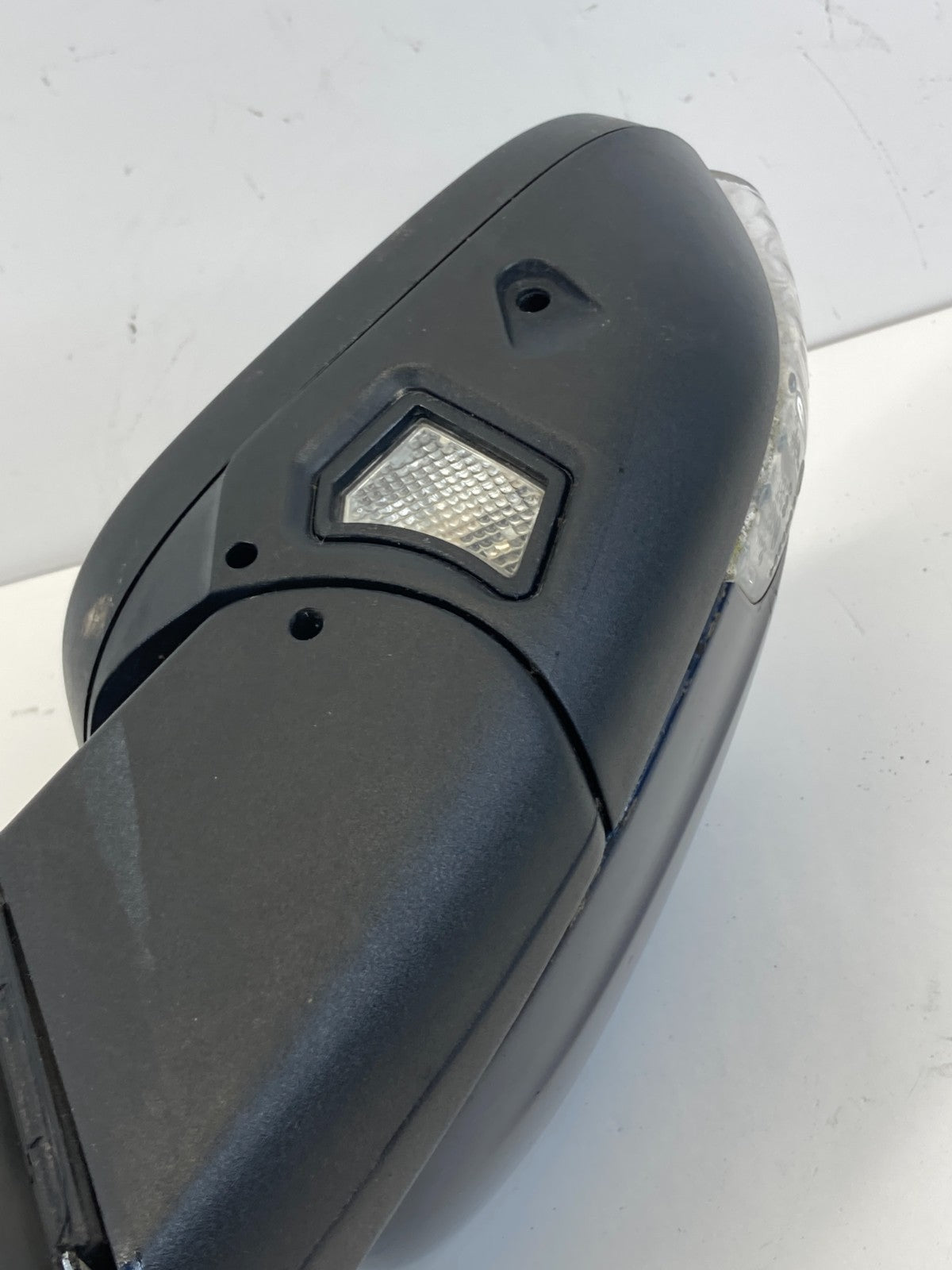 2009 09 Jaguar XF Right Passenger Side View Power Door Mirror W/ Turn Signal OEM