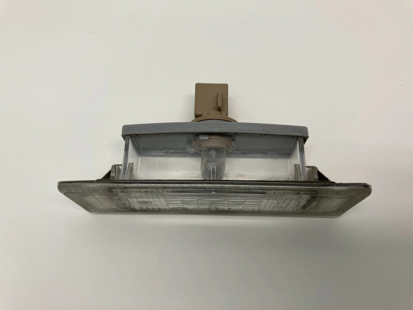 2011-2015 KIA OPTIMA HYBRID LEFT LICENSE PLATE LIGHT LAMP ASSEMBLY 92501-2G0 OEM