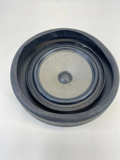 2003-2010 VW NEW BEETLE REAR LEFT OR RIGHT SIDE AUDIO SPEAKER 1C0-035-411-F OEM