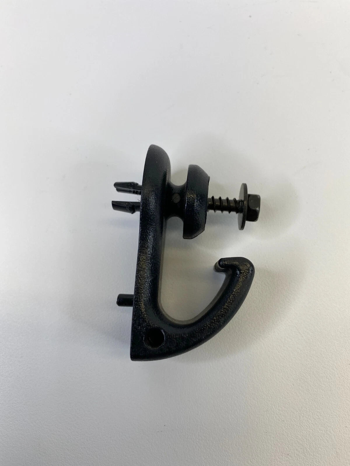 04 05 06 07 08 TOYOTA SOLARA 02-11 CAMRY REAR TRUNK CARGO TIE DOWN LOOP HOOK OEM