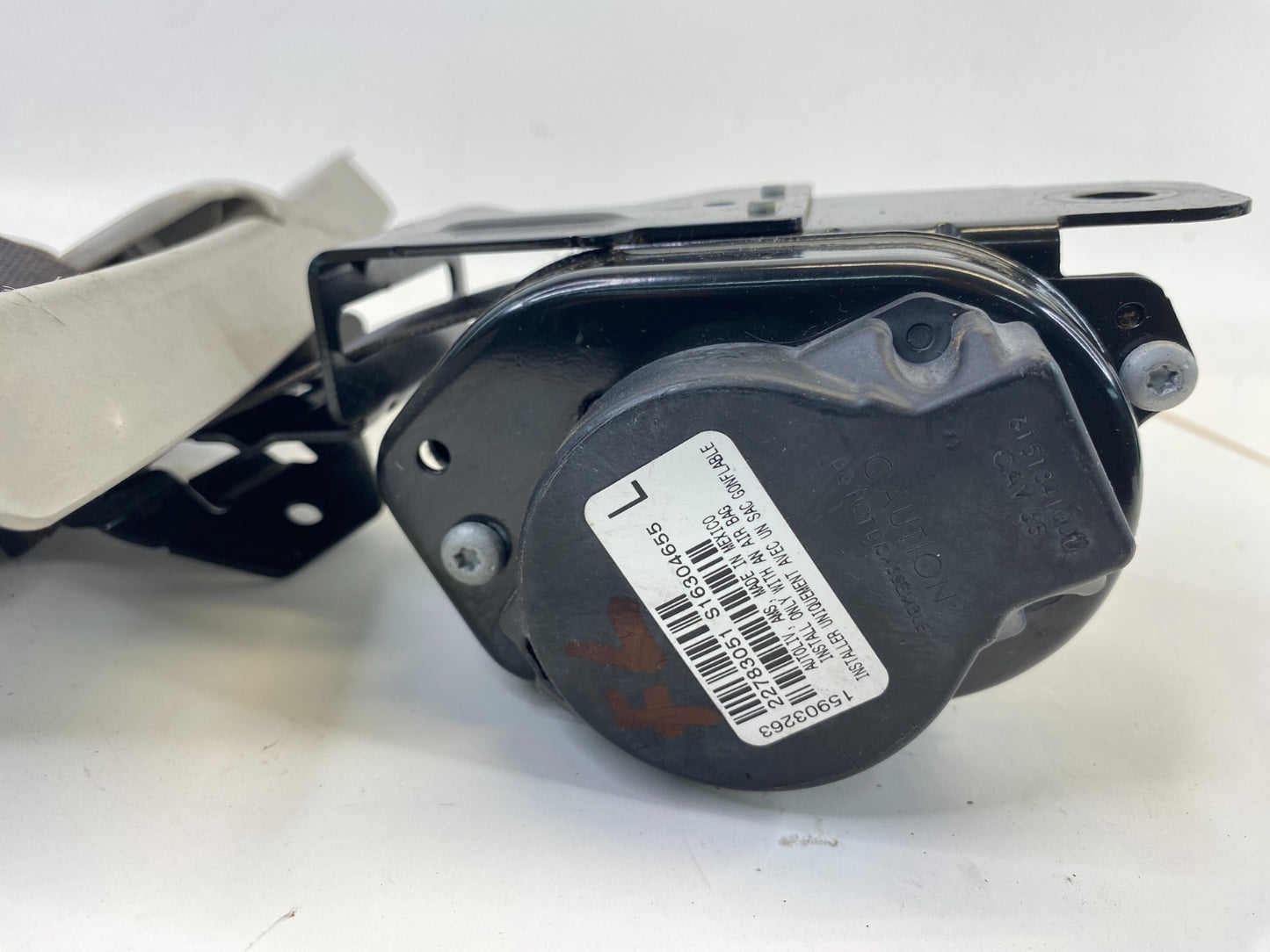 2011-2015 Buick Enclave Front Left Driver Side Seat Belt Retractor 22783051 OEM