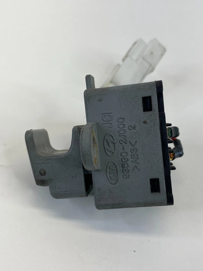 2009-2011 KIA BORREGO FUEL DOOR RELEASE BUTTON SWITCH OEM 93590-2J000