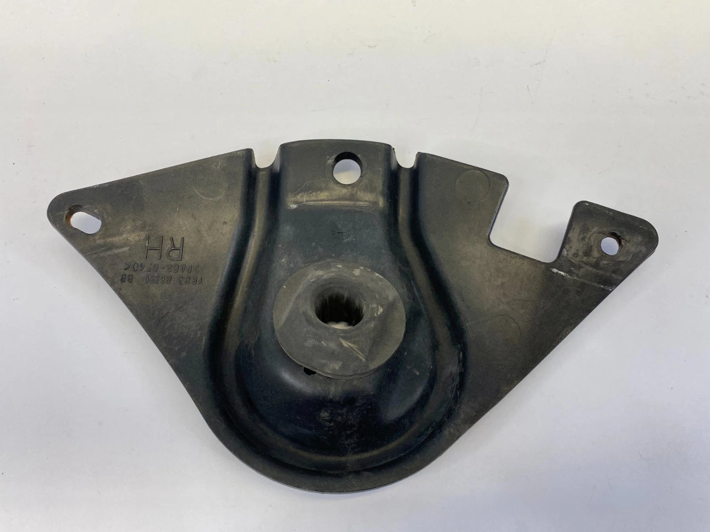 2003-2008 JAGUAR S-TYPE RIGHT PASSENGER RADIATOR MOUNTING BRACKET YR83-8B359-BB