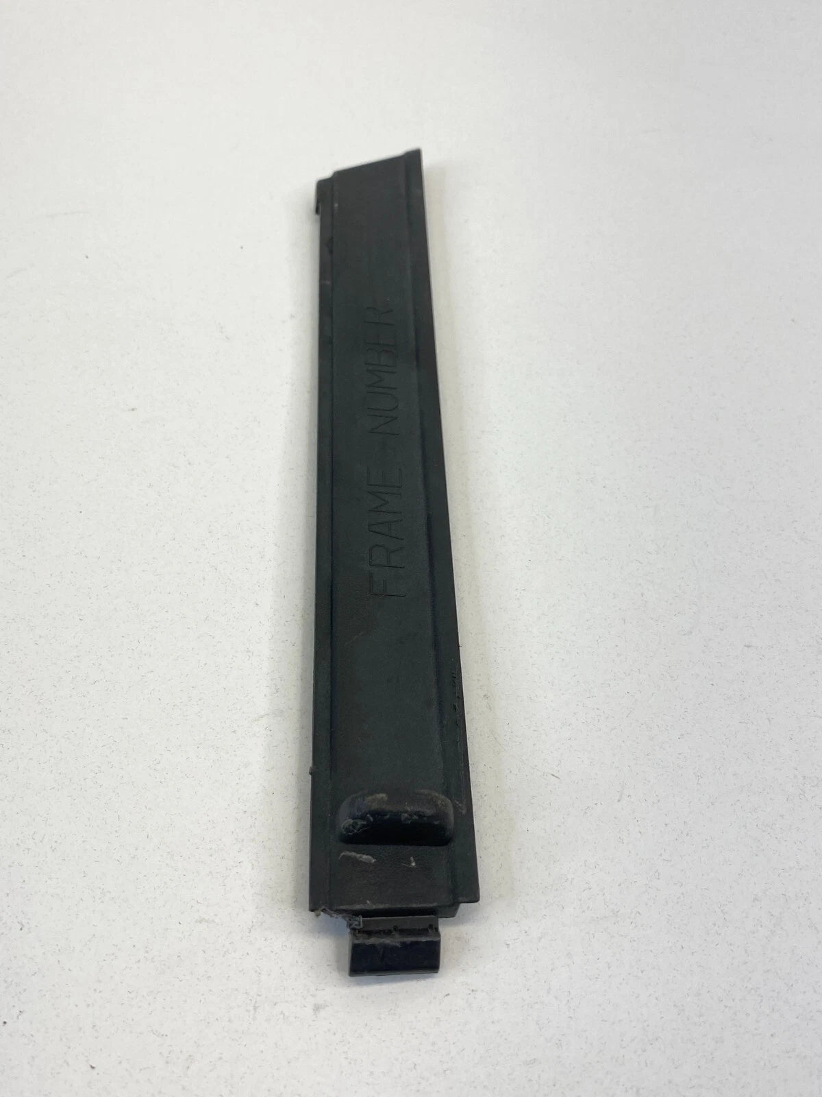06 07 08 09 10 11 HONDA CIVIC LID FRAME NUMBER COVER TRIM BEZEL 74205-SNA-A002
