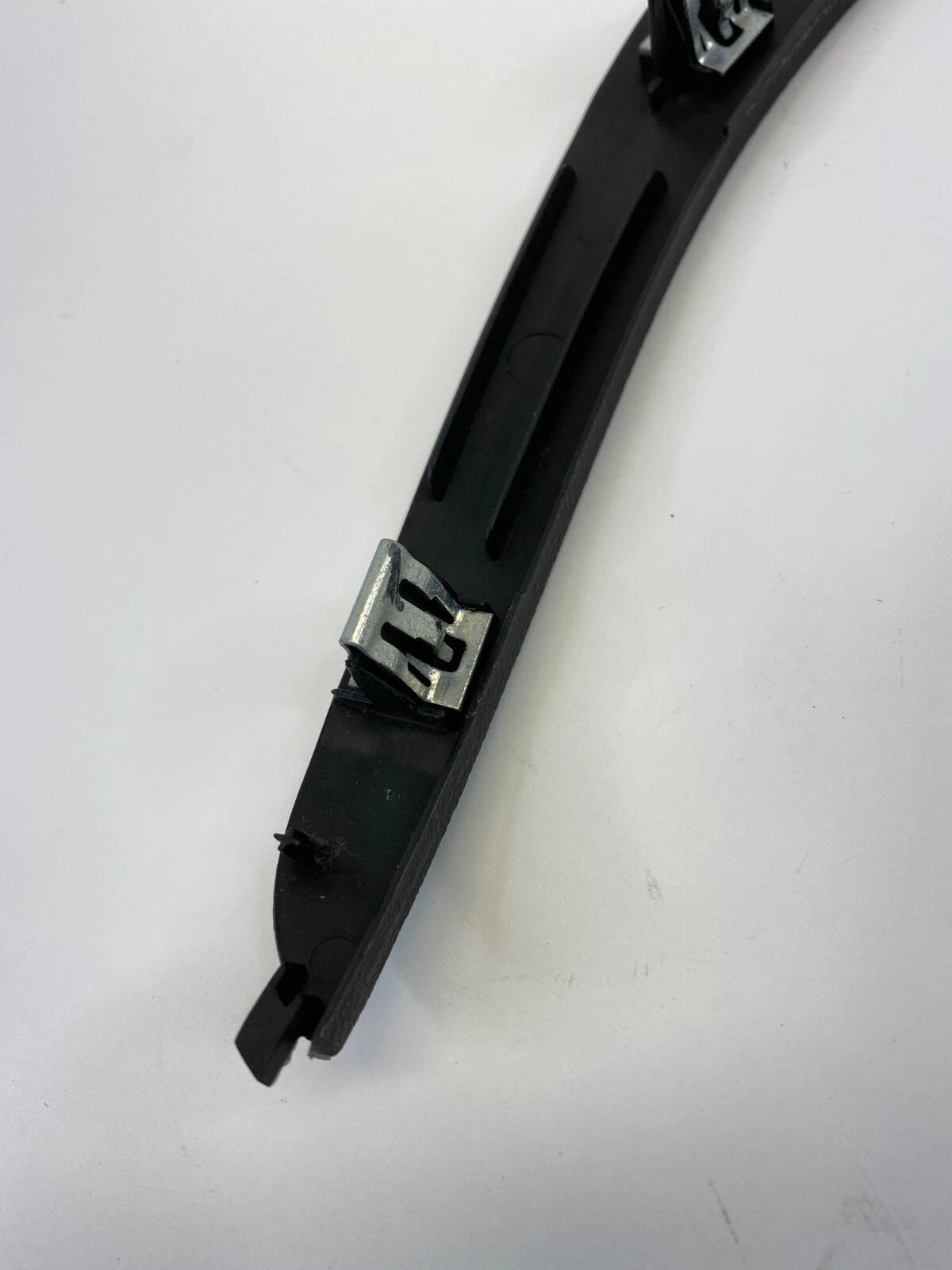 2013-2015 CHEVROLET MALIBU REAR RIGHT SIDE DOOR PULL HANDLE COVER TRIM BEZEL