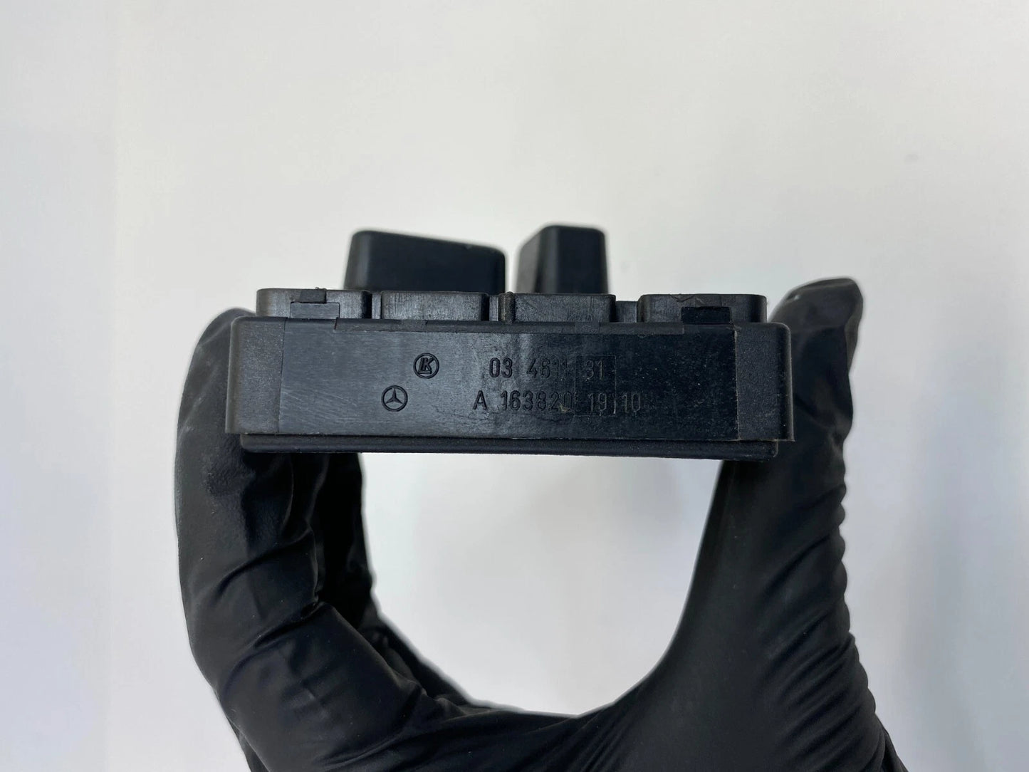 2001-2003 MERCEDES-BENZ ML320 FRONT RIGHT POWER SEAT CONTROL SWITCH A1638201910