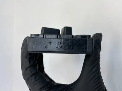 2001-2003 MERCEDES-BENZ ML320 FRONT RIGHT POWER SEAT CONTROL SWITCH A1638201910