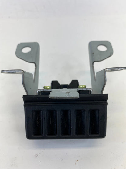 2006-2009 HYUNDAI TUCSON REAR TAILGATE HATCH GLASS CONTACT CONNECTOR 91950-2E000