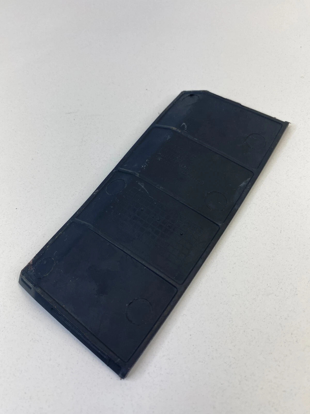 2010 CADILLAC SRX FRONT CENTER CONSOLE PANEL MAT TRAY LINER RUBBER OEM