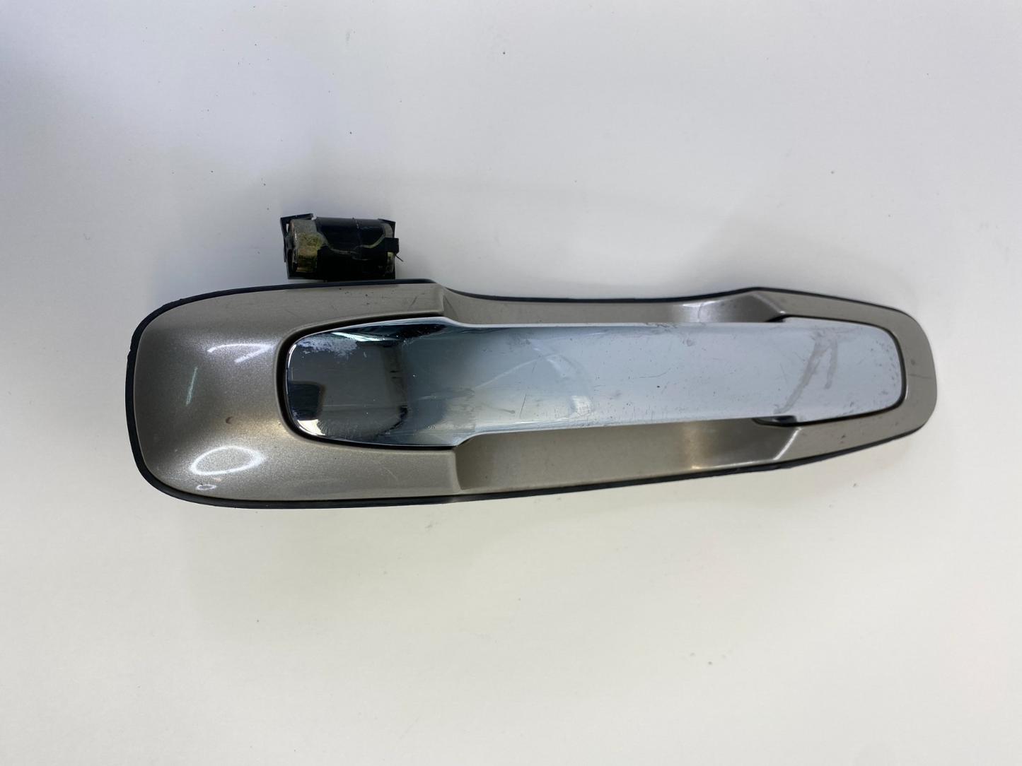 2003-2006 Suzuki XL-7 Front Right Side Exterior Door Handle Assy 82810-65D10