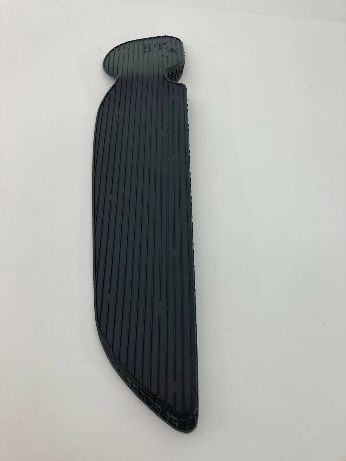 2005-2007 VW VOLKSWAGEN JETTA FRONT PASSENGER DOOR PANEL INSERT TRIM 1K4-868-134