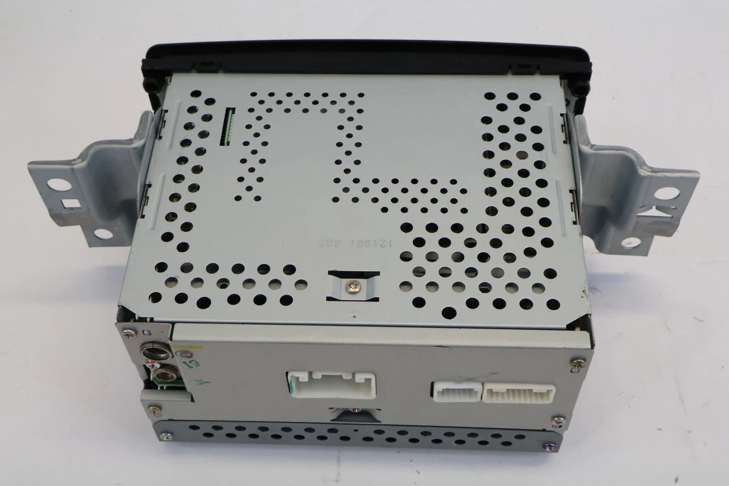 2005 2006 TOYOTA TUNDRA CREW RADIO AM FM CD RADIO RECEIVER PLAYER 861200C130 OEM