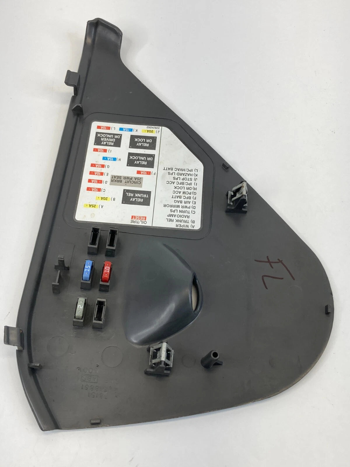 2001-2005 PONTIAC GRAND AM DASHBOARD LEFT SIDE END CAP FUSE BOX COVER 22624262