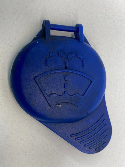 2001-2009 VOLVO S60 SEDAN WINDSHIELD WIPER WASHER RESERVOIR FLUID CAP 8620951