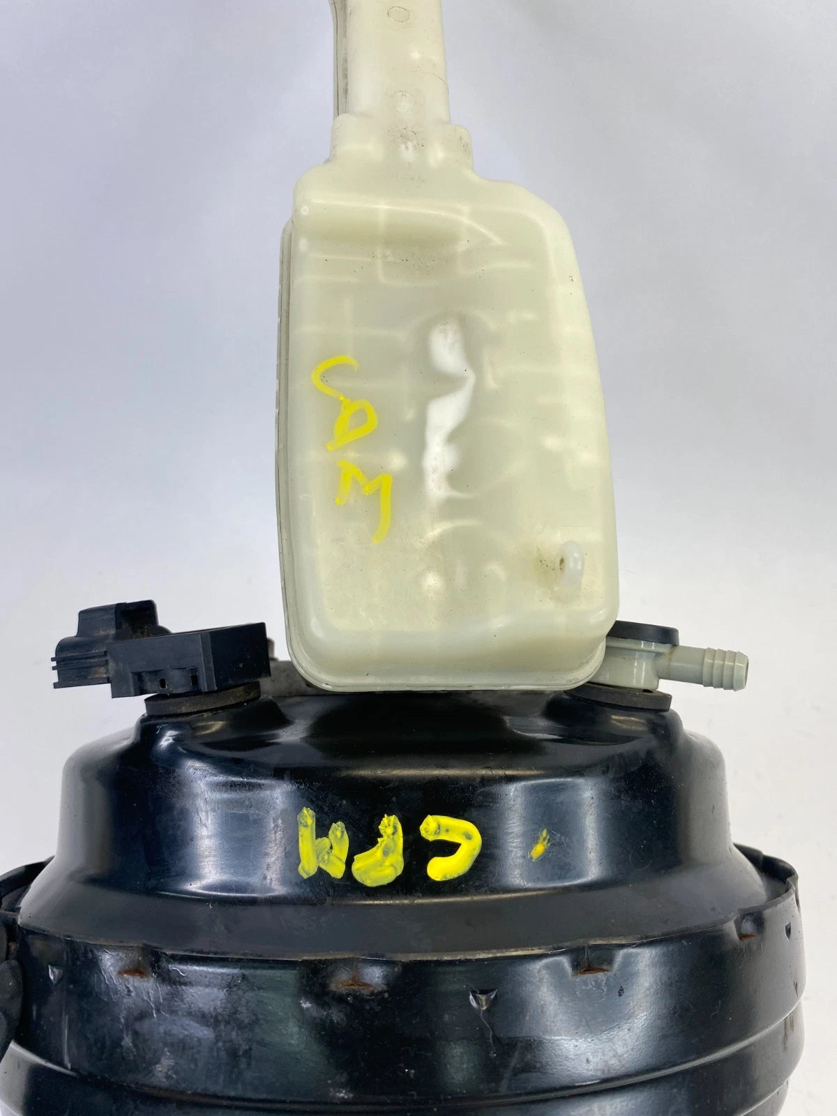 09-12 DODGE JOURNEY POWER BRAKE BOOSTER W/ MASTER CYLINDER RESERVOIR 68054986AB