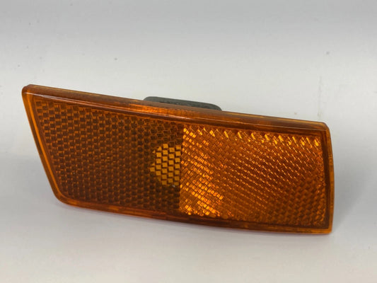 2005-2010 CHRYSLER 300 FRONT BUMPER RIGHT PASSENGER SIDE MARKER LIGHT LAMP OEM