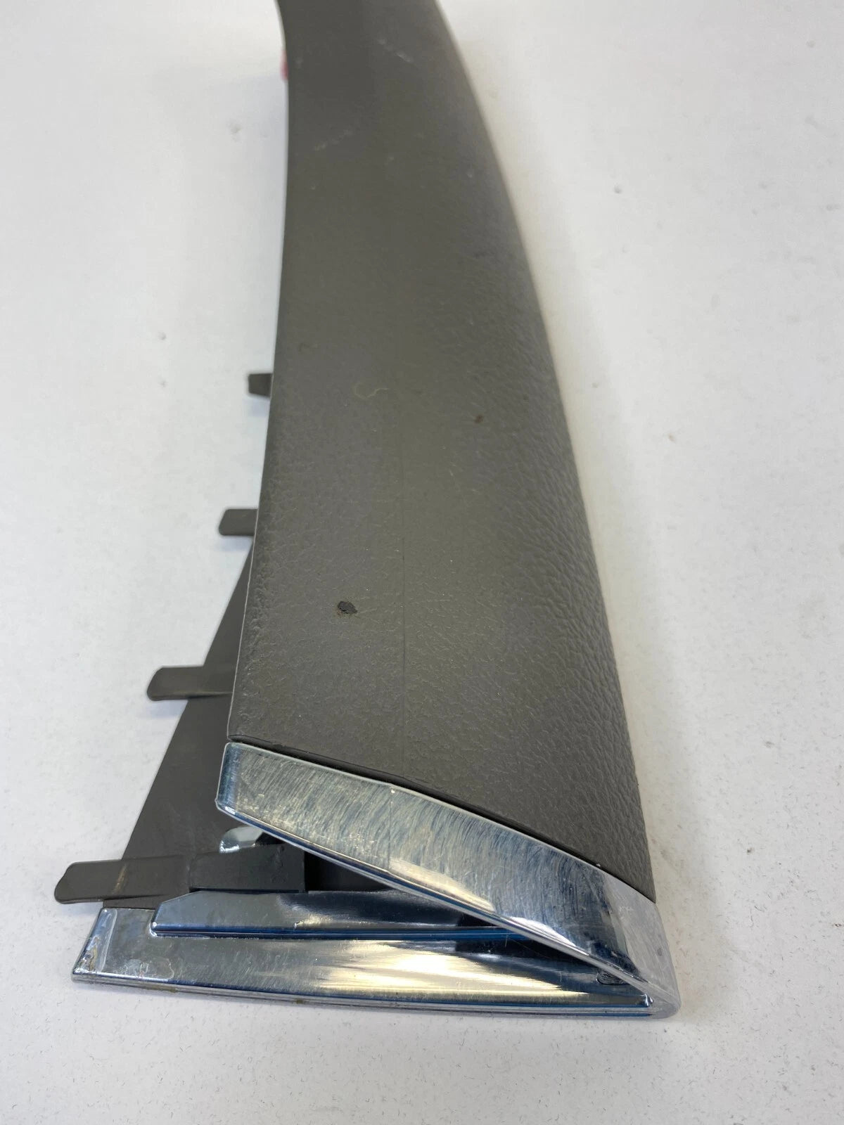 2007-2011 TOYOTA CAMRY LEFT SIDE CENTER DASH BEZEL TRIM PANEL COVER 55413-06010