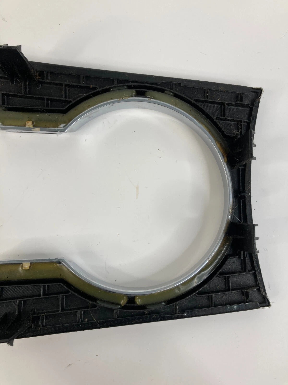 2006 2007 MERCEDES-BENZ ML 500 CENTER CONSOLE CUP HOLDER BEZEL COVER 16876199
