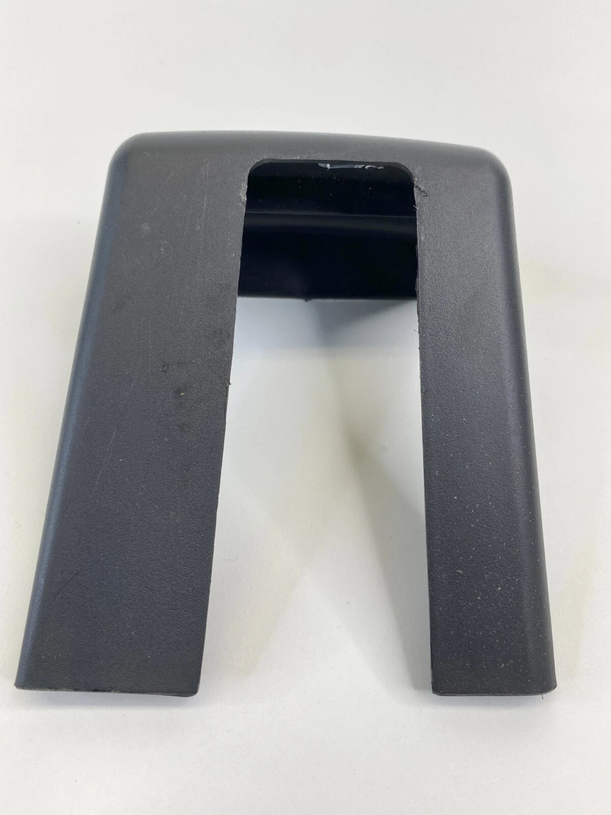 2006-2012 FORD FUSION FRONT LEFT SEAT FOOT COVER TRIM BEZEL 6E53-54618D01-A OEM