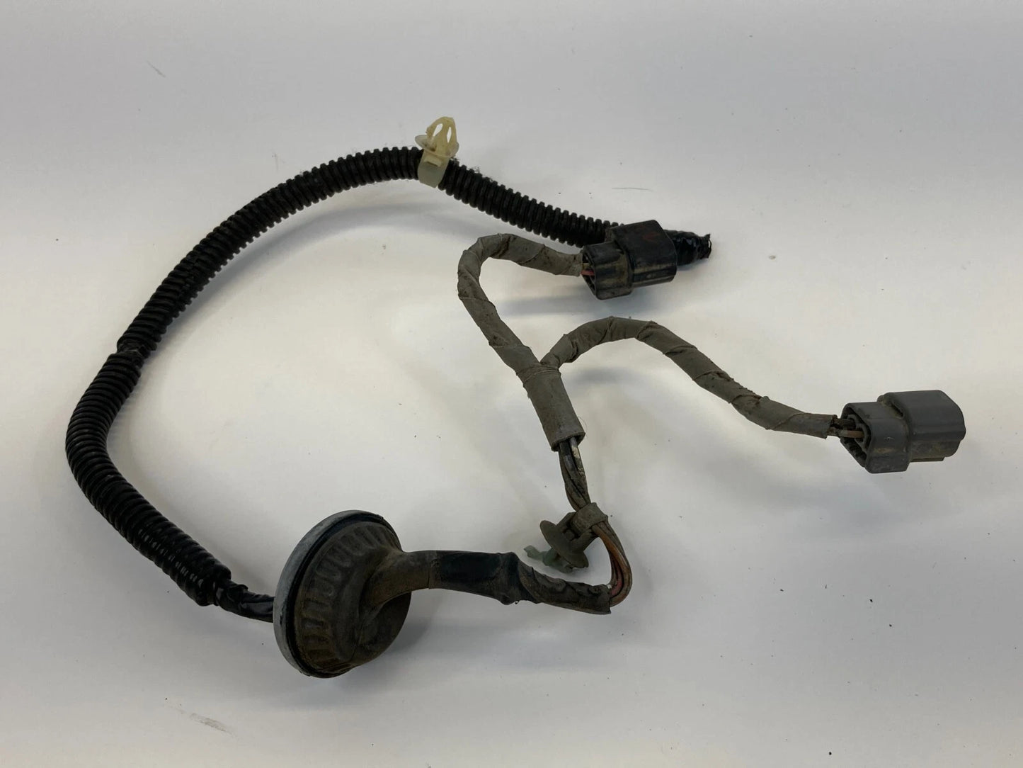 2005-2010 HONDA ODYSSEY REAR RIGHT PASSENGER TAIL LIGHT WIRING HARNESS LOOM OEM