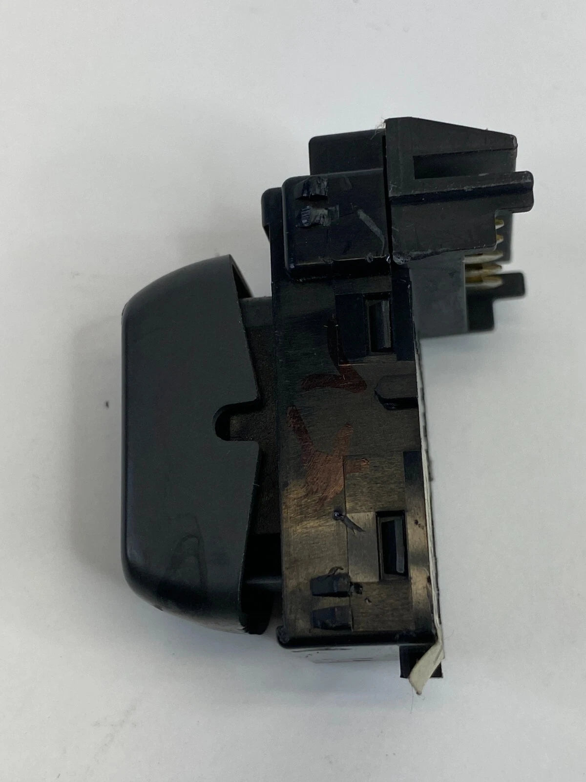 2000-2005 CADILLAC DEVILLE DOOR LOCK SWITCH BUTTON CONTROL 25664000 OEM