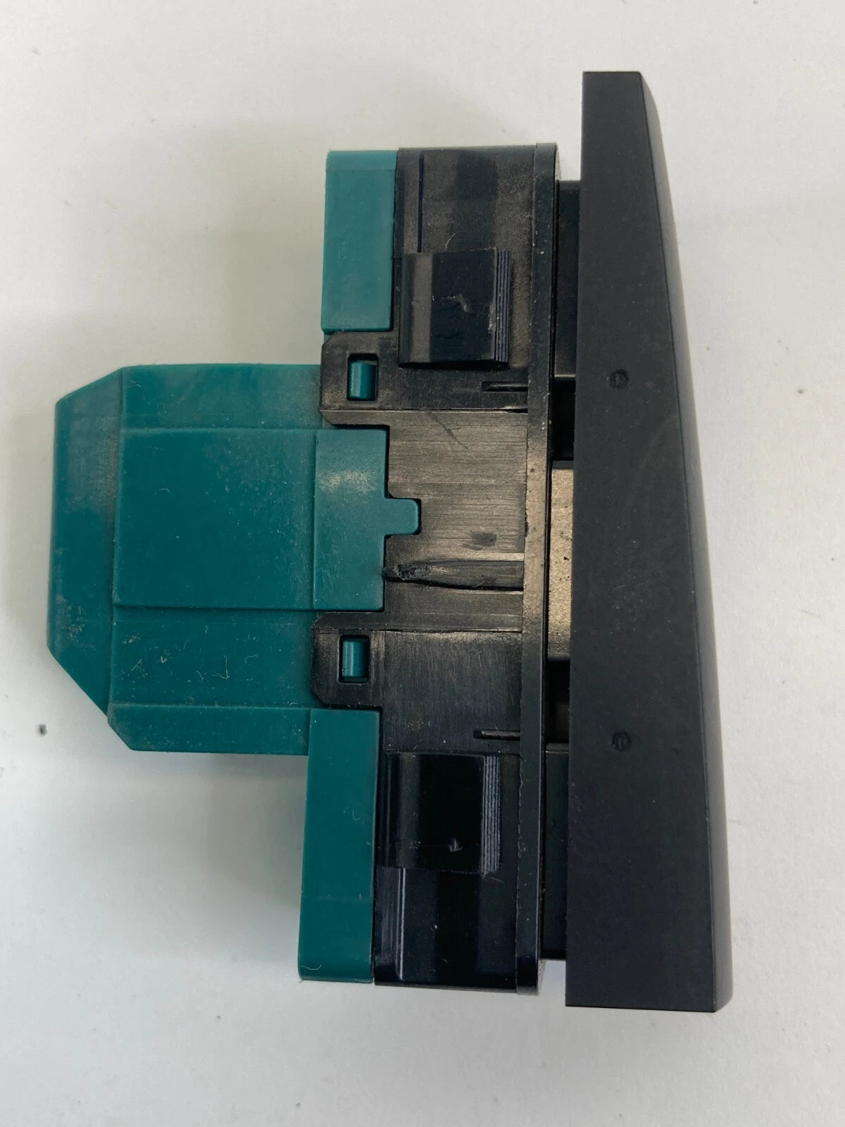 2011 2012 2013 BUICK REGAL PARK DISTANCE CONTROL UNIT PDC INDICATOR SWITCH OEM