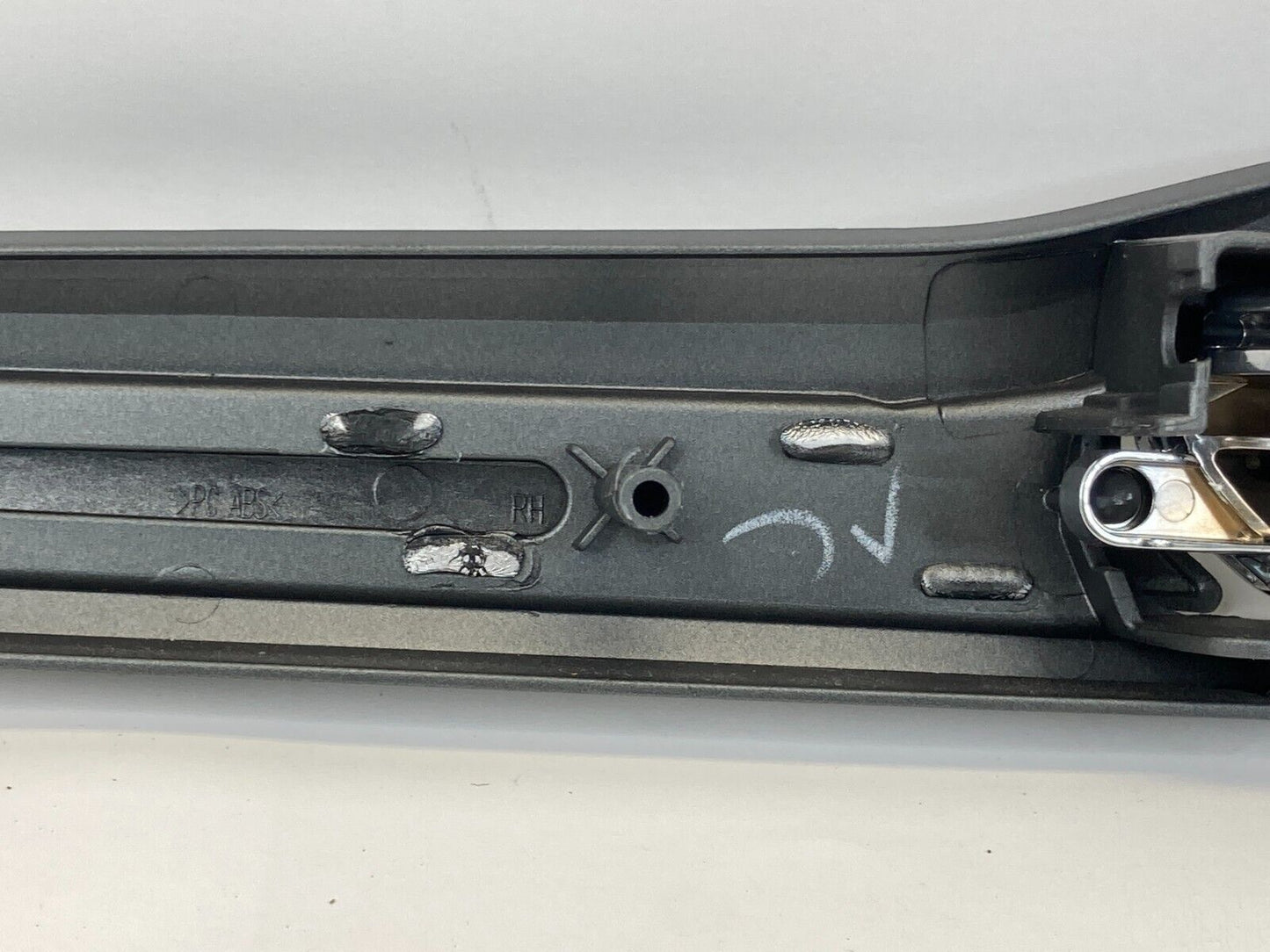 2013-2016 Ford Fusion Rear Right Side Interior Door Handle Trim DS73-18C928AA