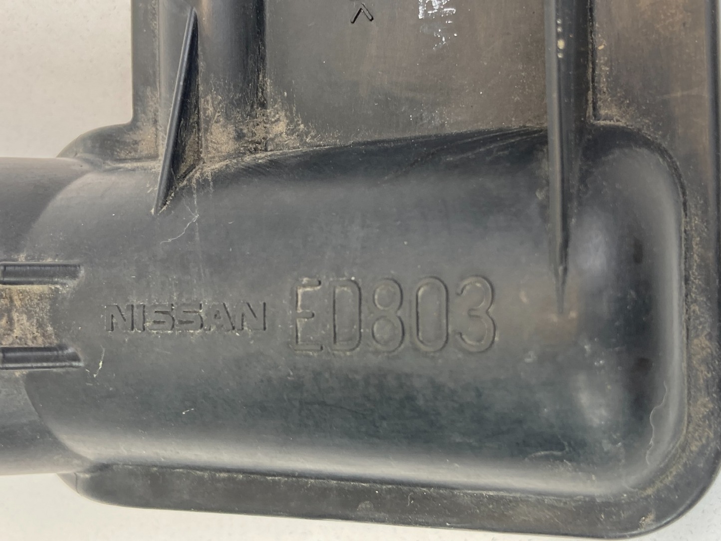 2009-2014 Nissan Cube 1.8L Air Intake Cleaner Hose Filter ED803 OEM