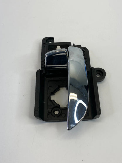 2010 HYUNDAI ELANTRA FRONT RIGHT SIDE INTERIOR DOOR HANDLE 82623-HD000 OEM
