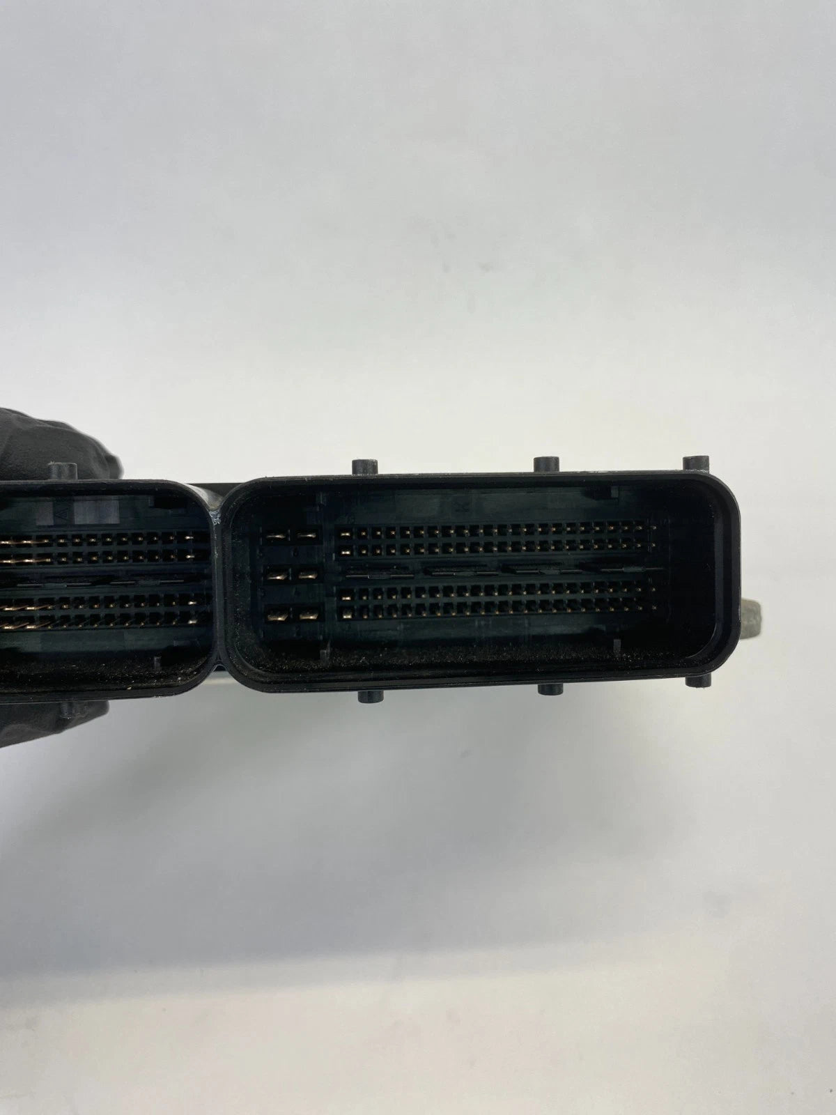 2009-2017 VOLKSWAGEN CC 2.0L TURBO ENGINE CONTROL MODULE COMPUTER OEM 06J907309B