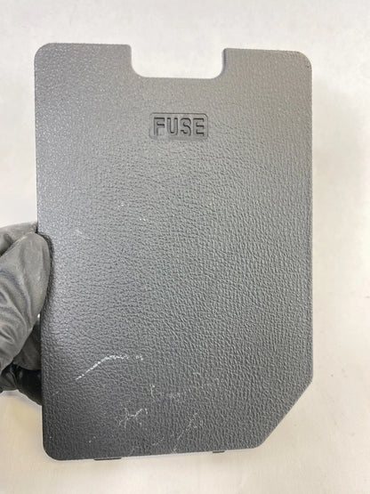 2007-2010 HYUNDAI ELANTRA INTERIOR DASH FUSE BOX COVER PANEL TRIM 847162H600 OEM