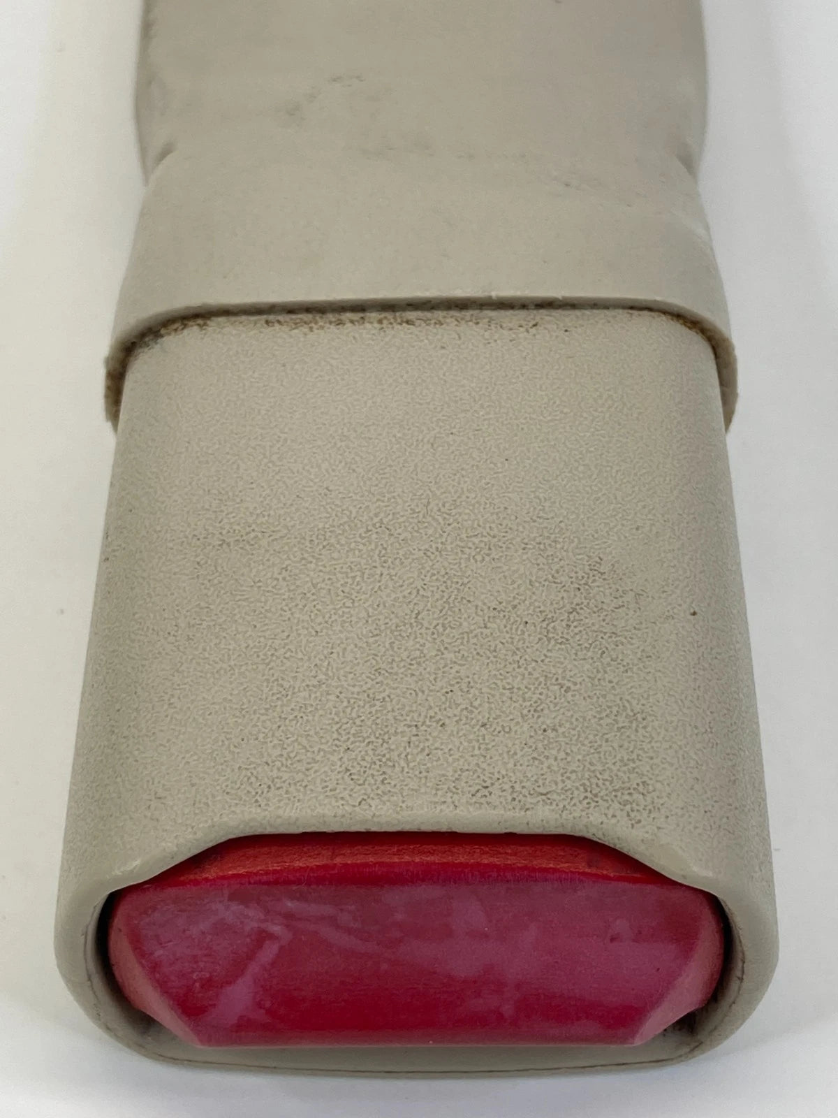 99 00 LINCOLN TOWN CAR FRONT PASSENGER SEAT BELT BUCKLE EARLY DESIGN BEIGE SG