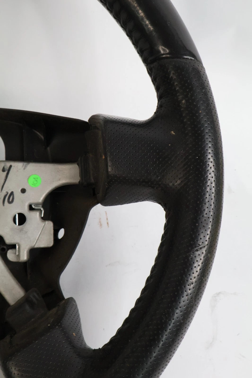 2006-2010 HUMMER H3 BLACK LEATHER STEERING WHEEL W/O CRUISE CONTROL ASSEMBLY OEM