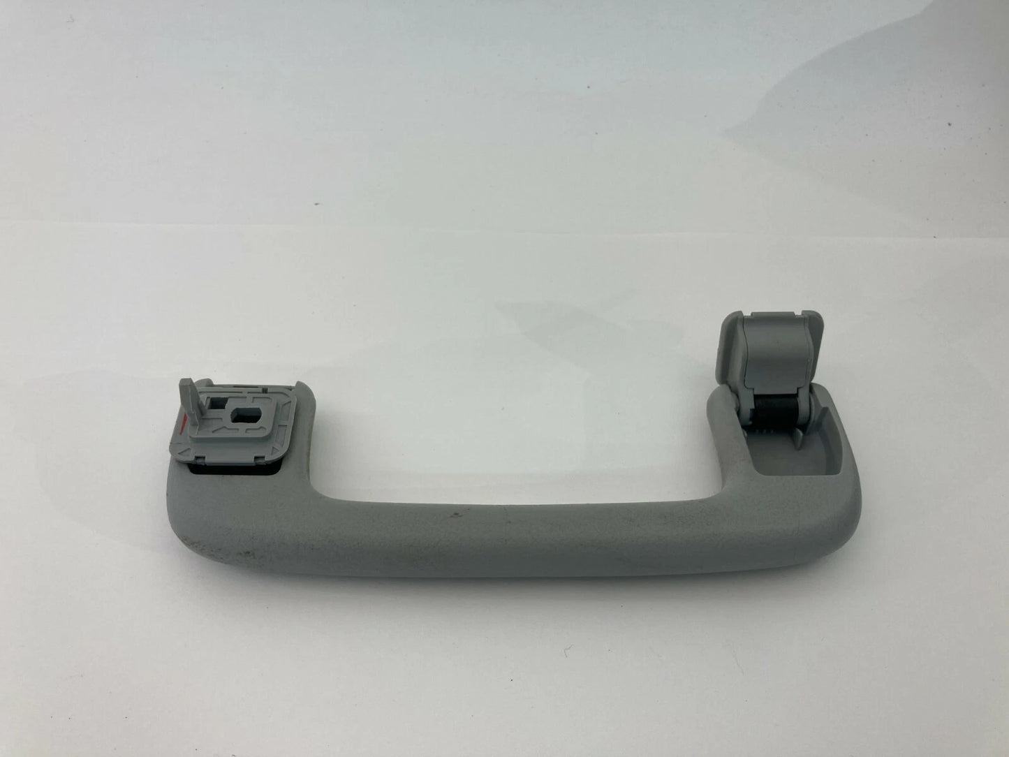 2007-2013 MITSUBISHI OUTLANDER INTERIOR CEILING GRAB HANDLE ASSY GRAY COLOR OEM