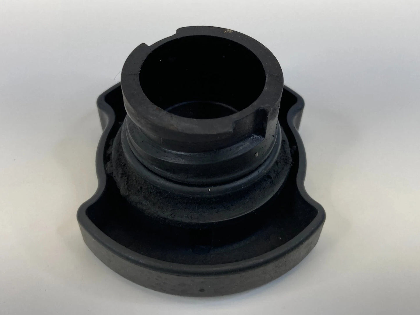 03-14 FORD EXPEDITION 4.6L ENGINE OIL FILLER FLUID RESERVOIR TANK CAP LID COVER