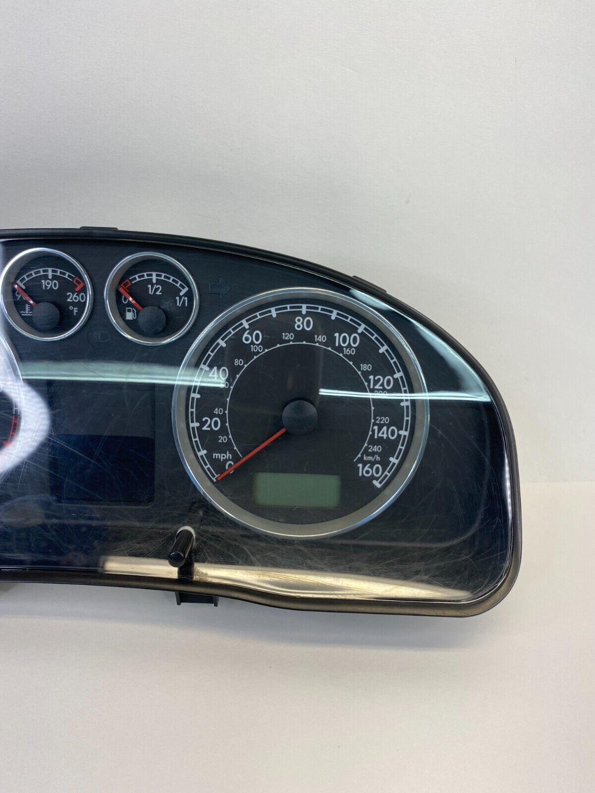 02 03 VW Passat Instrument Cluster Speedometer Gauges 172K Miles 88311245 OEM