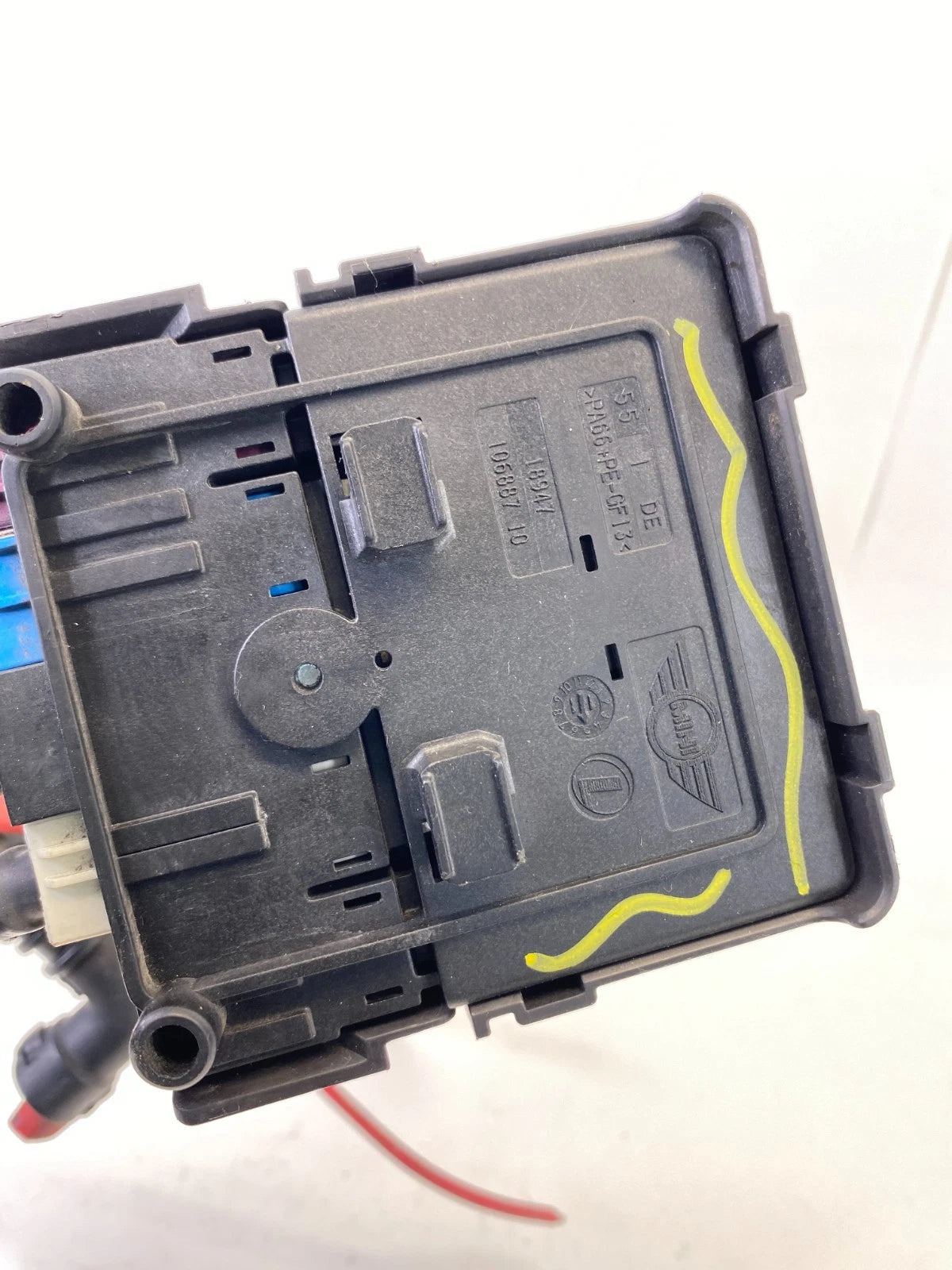 07-15 MINI COOPER 1.6L TURBO BATTERY POWER DISTRIBUTION FUSE BOX 9136723-04 OEM