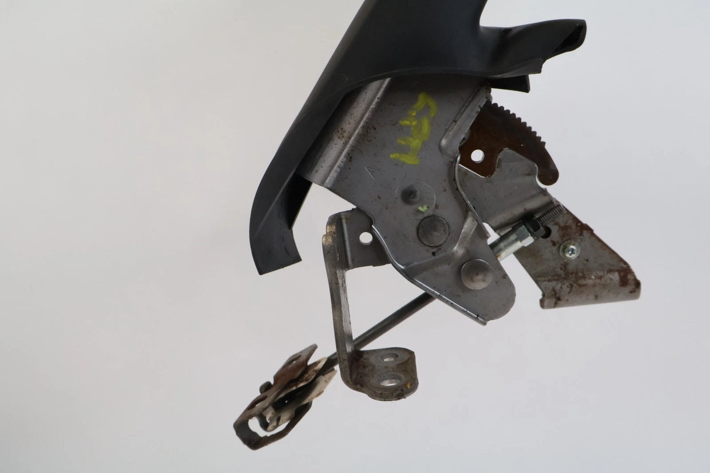 2007-2012 TOYOTA YARIS SEDAN EMERGENCY PARKING BRAKE HANDLE LEVER ASSEMBLY OEM