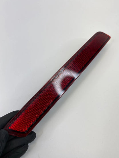 13-15 CHEVROLET MALIBU REAR BUMPER RIGHT OUTER SIDE REFLECTOR LAMP GM20998413