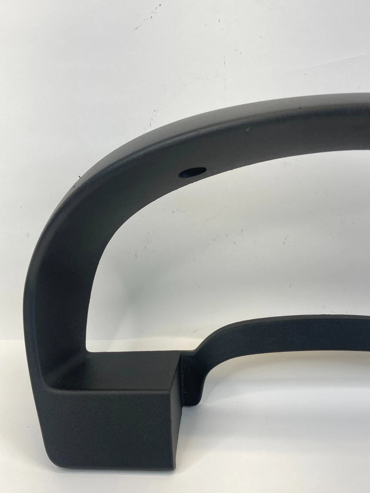2002-2006 SATURN VUE DASH SPEEDOMETER CLUSTER TRIM BEZEL PANEL COVER 10356212